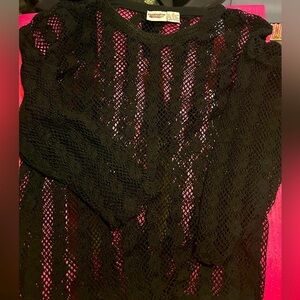 Huntington Ridge black sweater: size small